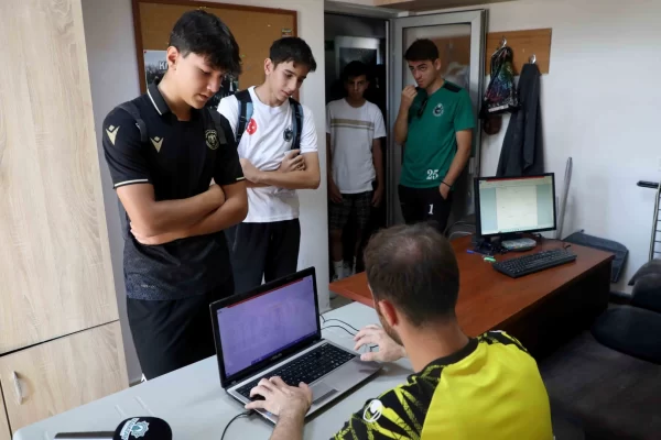 Karatay’da Futbolcu Seçmeleri İçin Hazır Olun!