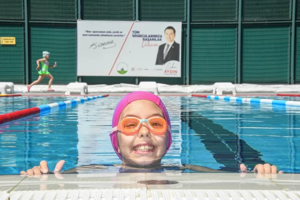 Osmangazi’de Yaz Tatiline Yüzme Keyfi Eklendi!