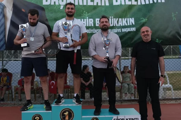 Kocaeli’de Tenis Tutkusu Zirveye Ulaştı