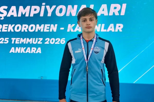 Ağrı’nın Gururu: Miraç Harun Yazıcı Türkiye Üçüncüsü!