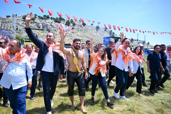 Feslikan Er Meydanı’nda Zaferin Sahibi Açıklandı!