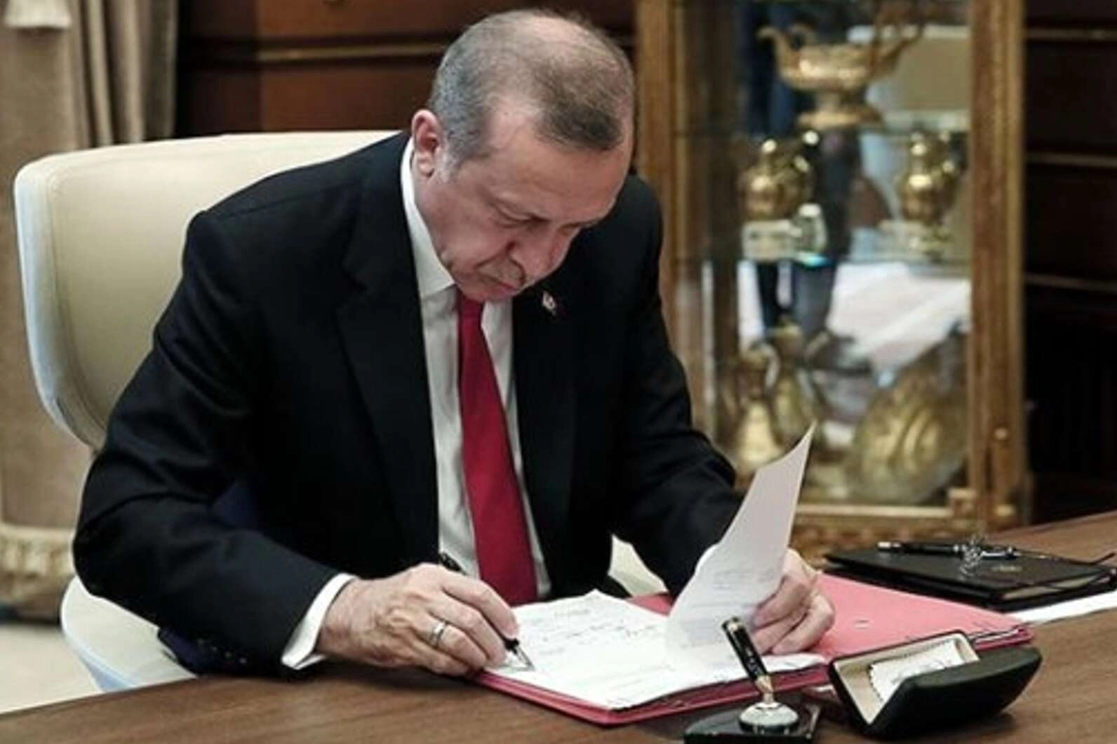 YÖK’e Dört Yeni Üye ve Sekiz Üniversiteye Rektör Ataması Gerçekleşti