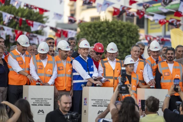 Mersin Ulaşımında Tarihi Adım: Vatan Caddesi-Kuyuluk Kavşağının Temeli Törensel Bir Şekilde Atıldı