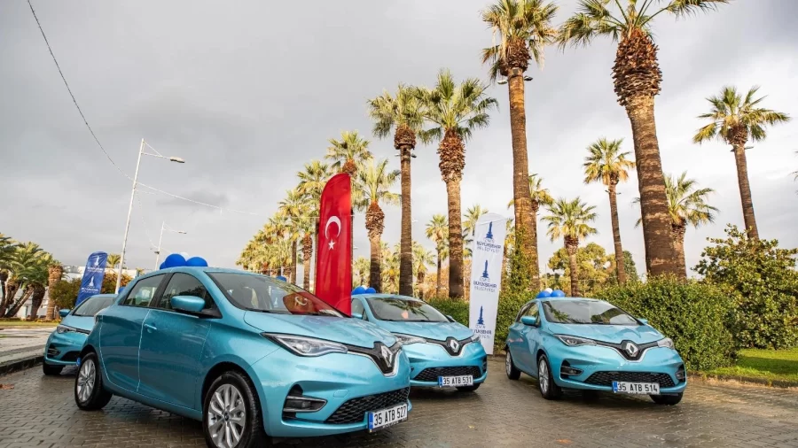 İzmir’den Çevreci Ulaşım Hamlesi: Elektrikli Araçlarla Milyonluk Tasarruf