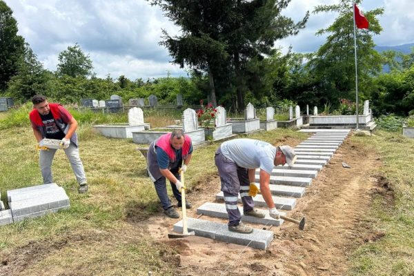 Ordu’da 15 Temmuz’da Şehit Mezarlıkları İçin Anlam Dolu Vefa Gösterisi