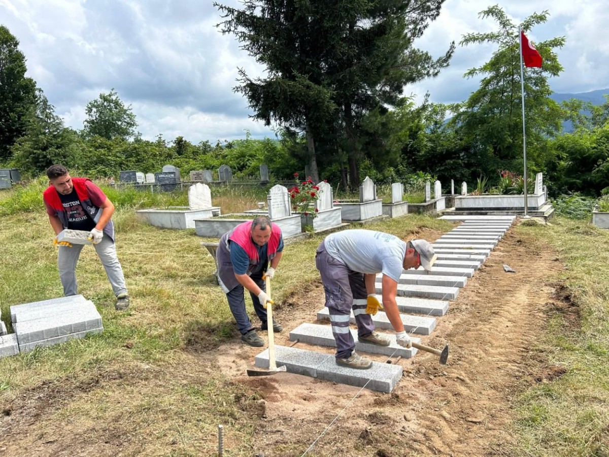 Ordu’da 15 Temmuz’da Şehit Mezarlıkları İçin Anlam Dolu Vefa Gösterisi