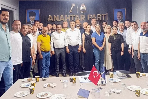 Anahtar Parti, Adana’da Seçim Çalışmalarına Başladı