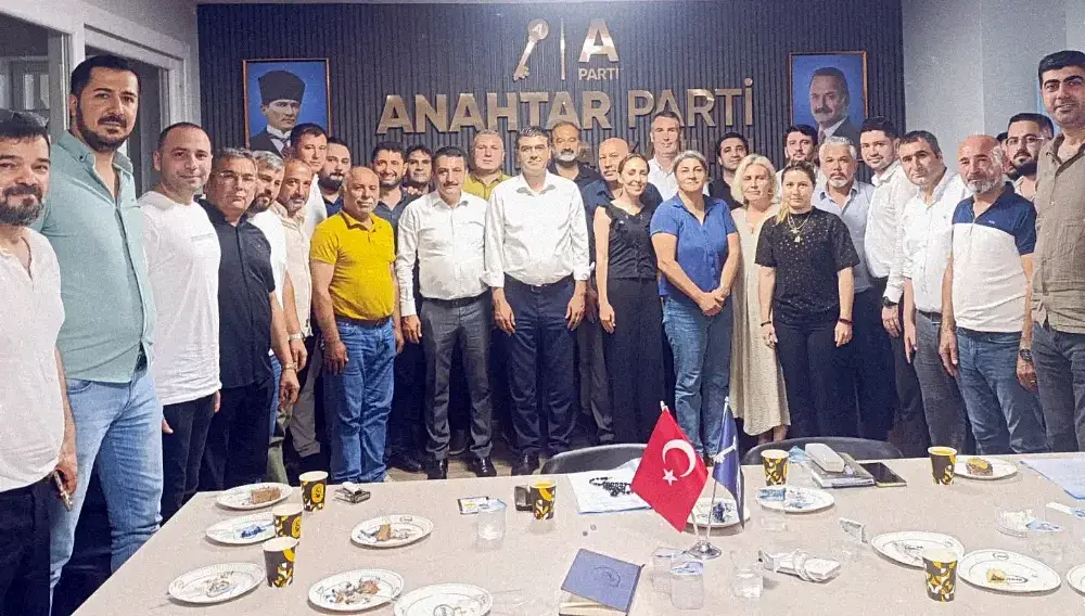 Anahtar Parti, Adana’da Seçim Çalışmalarına Hız Verdi