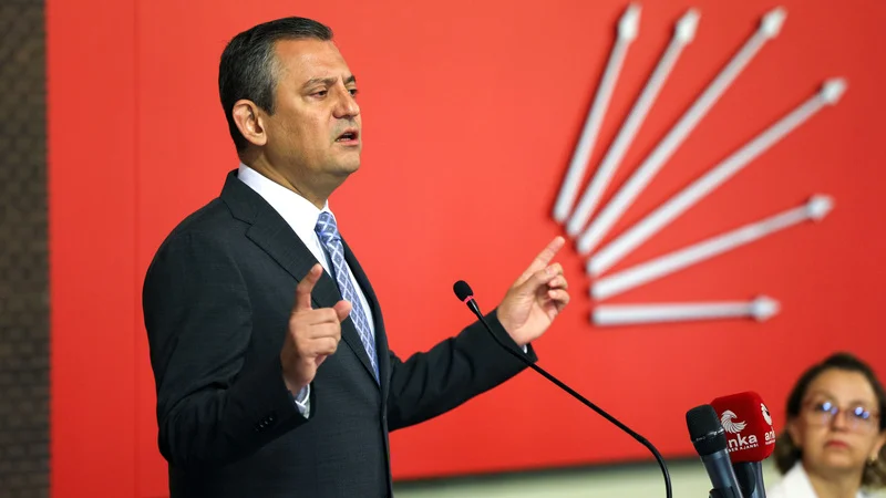 CHP Olağanüstü Kurultay İçin Mahkemeye Başvuru Hazırlıyor