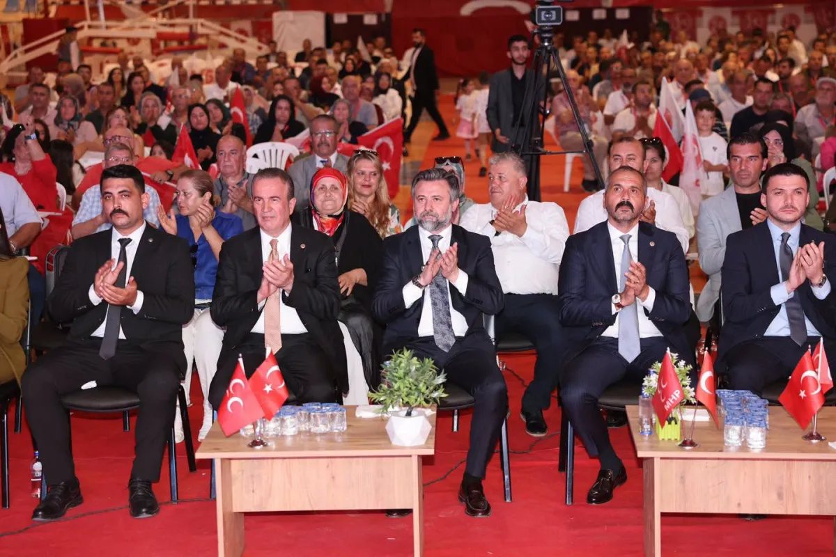 MHP Antalya'da Büyük Değişim! 19 İlçede Seçim Maratonu Bitti: İşte Yeni MHP İlçe Başkanları