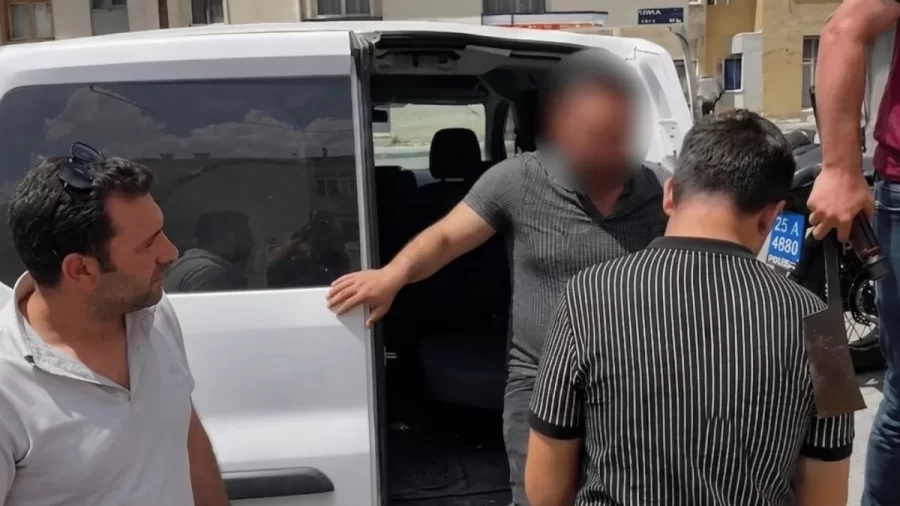 Erzurum’da satırlı firari hükümlü alarmı: Çatıda gerilim dolu dakikalar