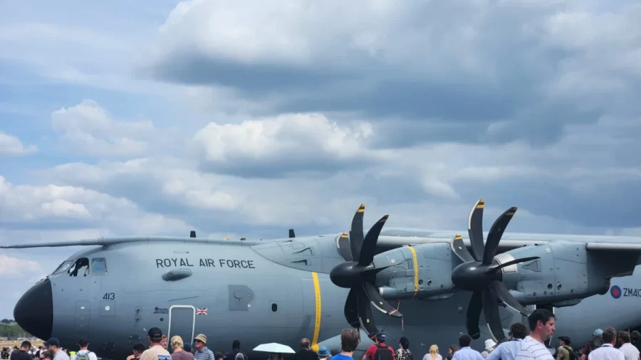 Farnborough Airshow 2026’da son hün coşkusu: BAE Akrobasi ekibi gökyüzüne damga vurdu