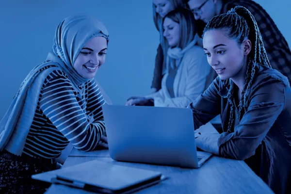 Gençler İçin Geleceğe Yön Veren Akıllı Kariyer Rehberi