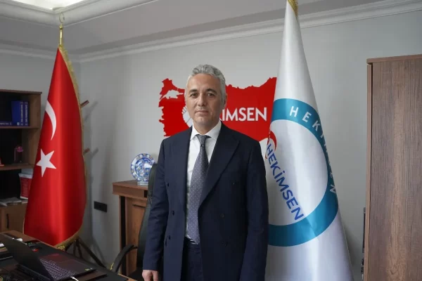 Uzm. Dr. Adil Kurban’dan sağlıkta şiddete müzikli tepki gösterildi