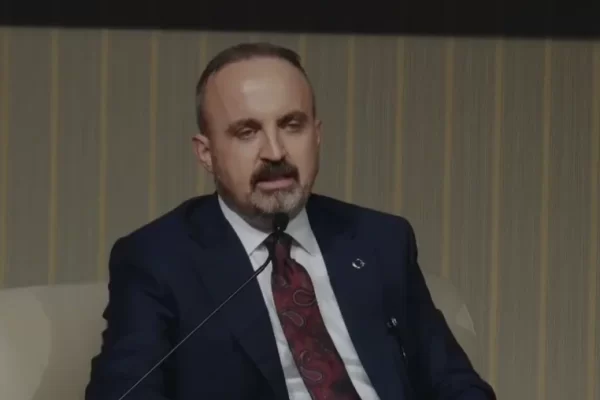 İçişleri Bakan Yardımcısı Turan: 86 Milyon Tankların Önünde Duracak