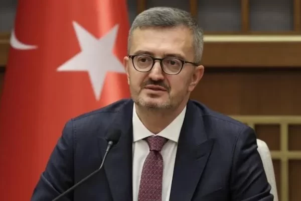 İletişim Başkanı Duran: Tarihi Emanet Yeniden Doğdu