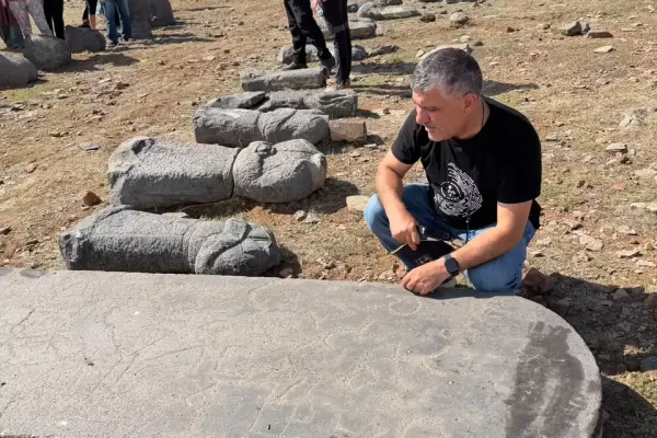 Şamil Sadık: “Moğolistan’daki Türk Eserleri Tehlikede”