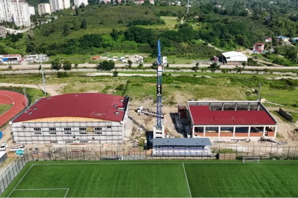 Altınordu’ya Modern Spor Kompleksi Yükseliyor