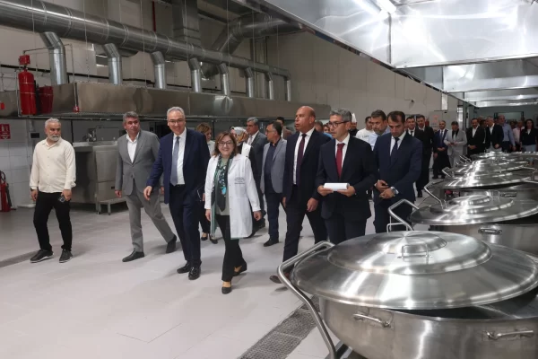 Gaziantep’te Modern Aşevi Hizmete Açıldı