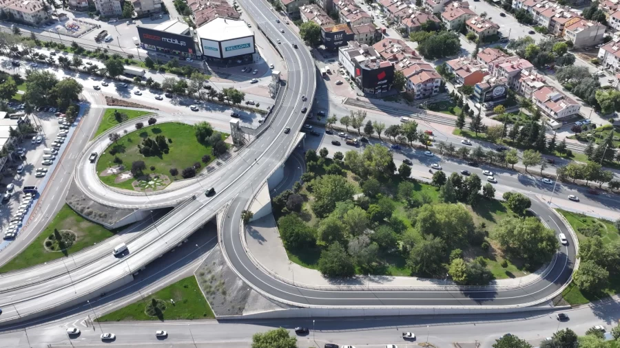 Konya’da Ulaşım İçin Asfalt Seferberliği
