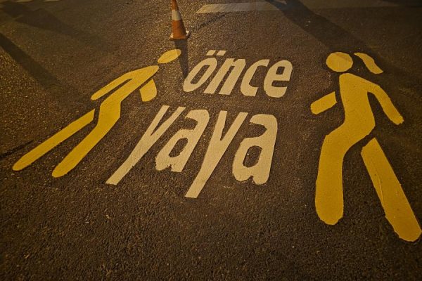 Şanlıurfa’da Okul Çevrelerinde Trafik Güvenliği İçin Tedbirler Artırıldı