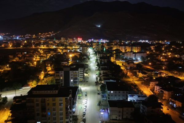 Elbistan’da Yenilenen Yollar Ulaşım Konforunu Artırdı