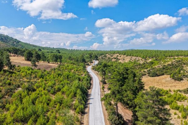 Denizli’de kırsal ulaşımı rahatlatan 9 kilometrelik yol tamamlandı
